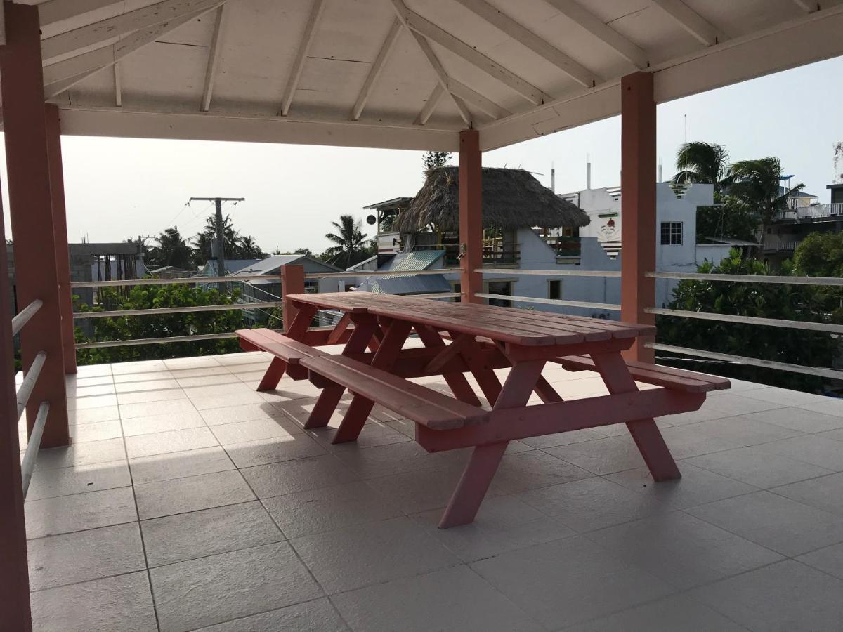 Tropical Paradise Express Caye Caulker Dış mekan fotoğraf