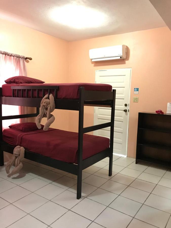 Tropical Paradise Express Caye Caulker Dış mekan fotoğraf