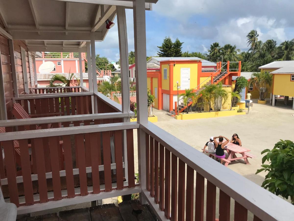 Tropical Paradise Express Caye Caulker Dış mekan fotoğraf