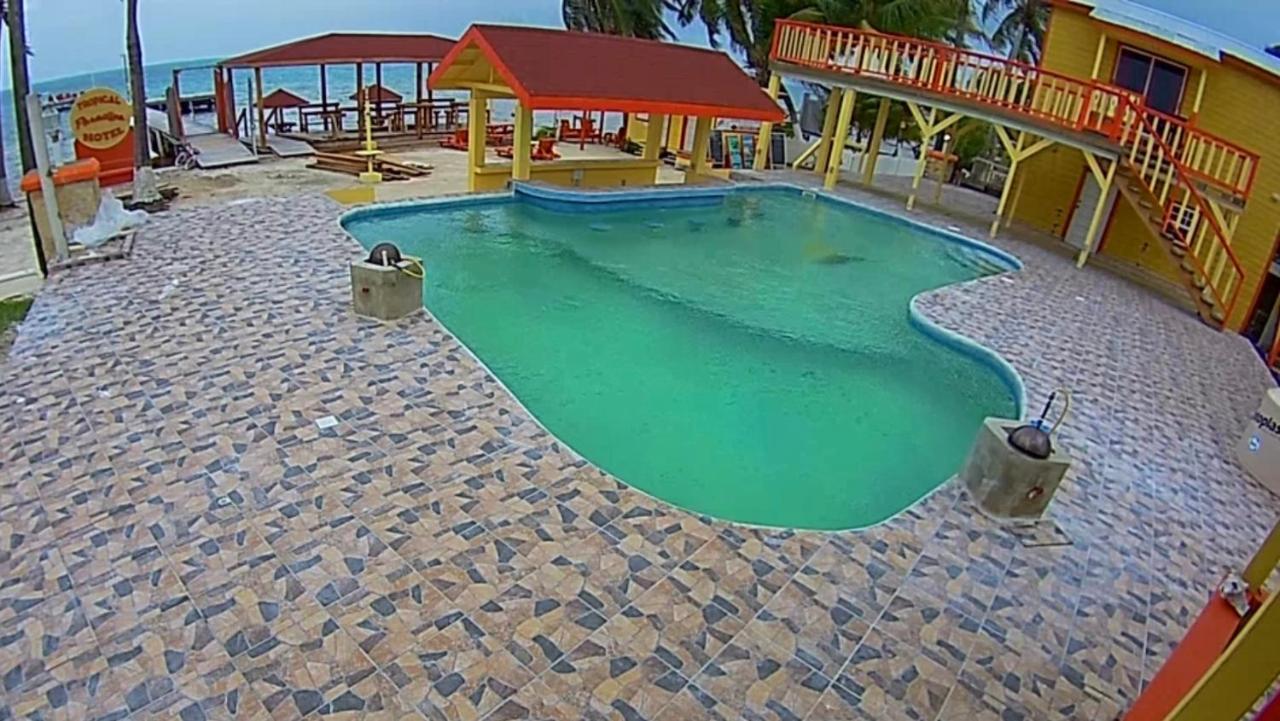 Tropical Paradise Express Caye Caulker Dış mekan fotoğraf